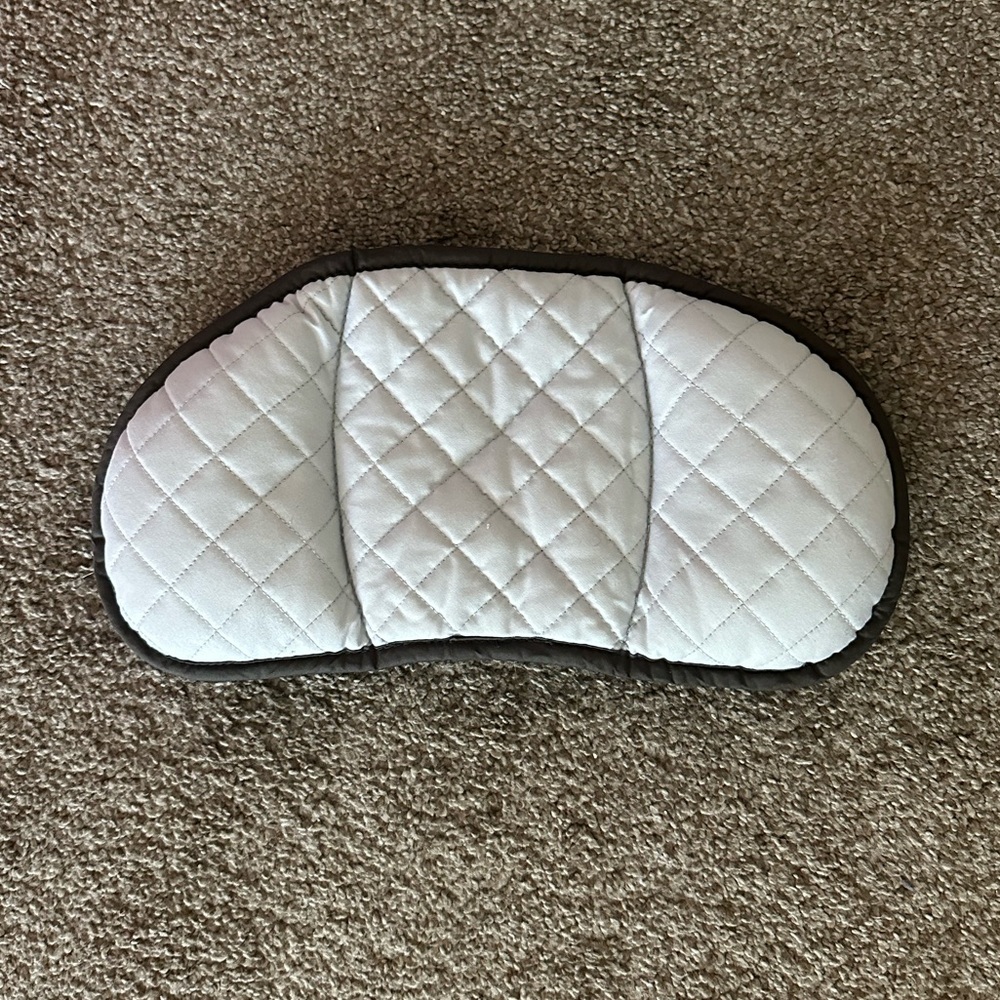 Chicco Keyfit 30 Infant Car Seat Head Insert